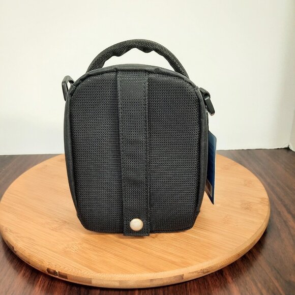 Case Logic Digital Camera Case Zipper Closure and Belt Loop 2006 NOS NEW - Picture 5 of 8